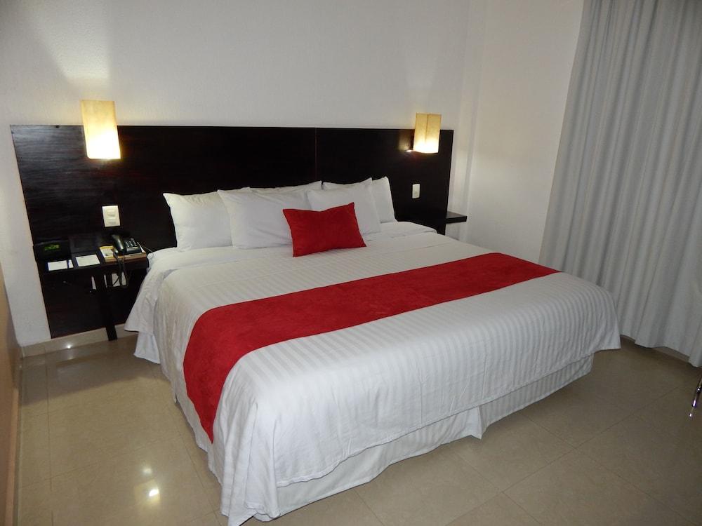 Hotel Gran Minatitlan Plaza Kültér fotó