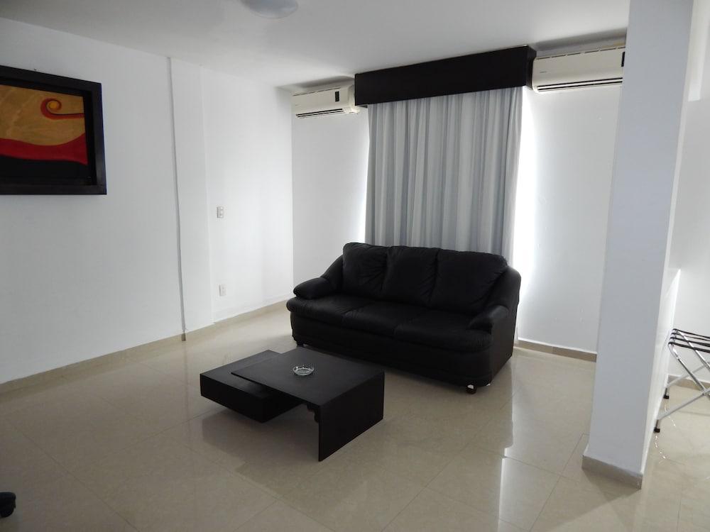 Hotel Gran Minatitlan Plaza Kültér fotó