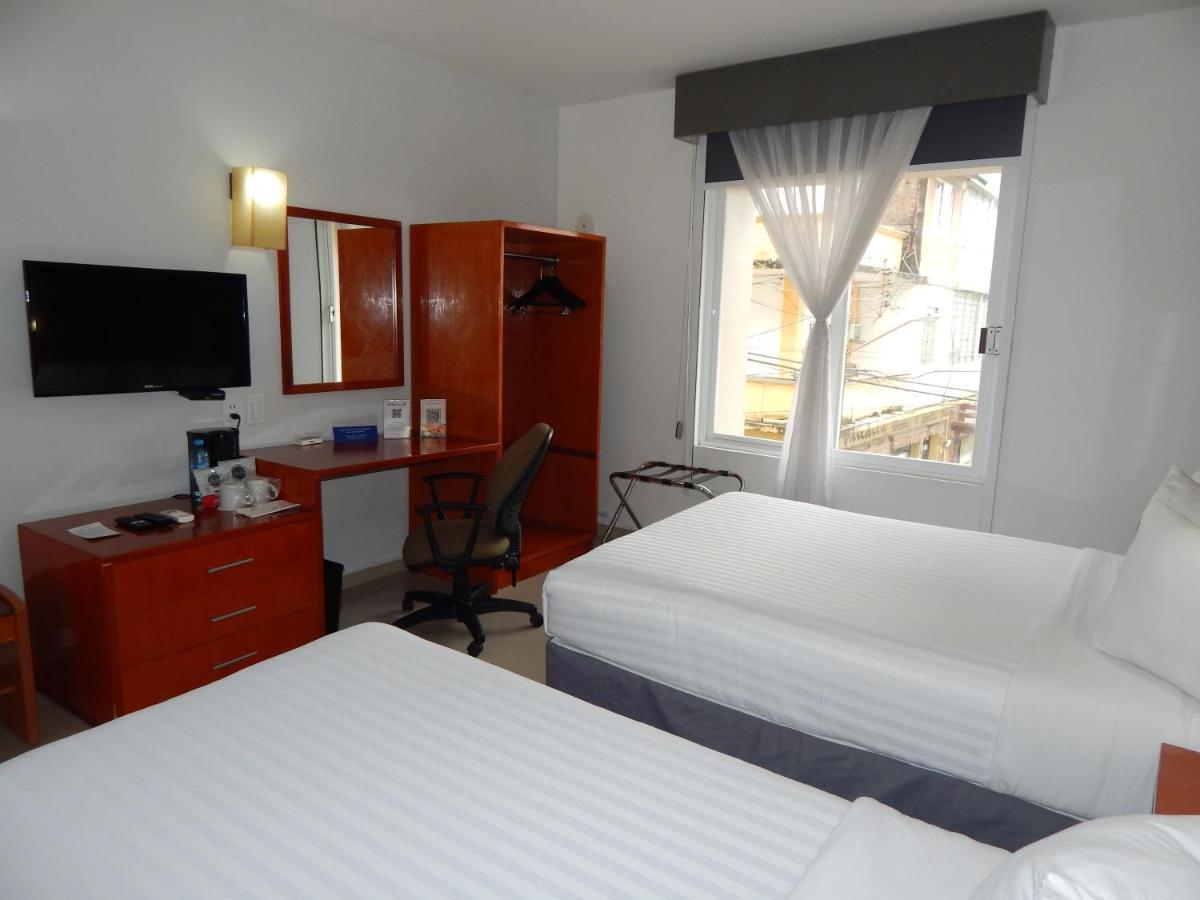 Hotel Gran Minatitlan Plaza Kültér fotó