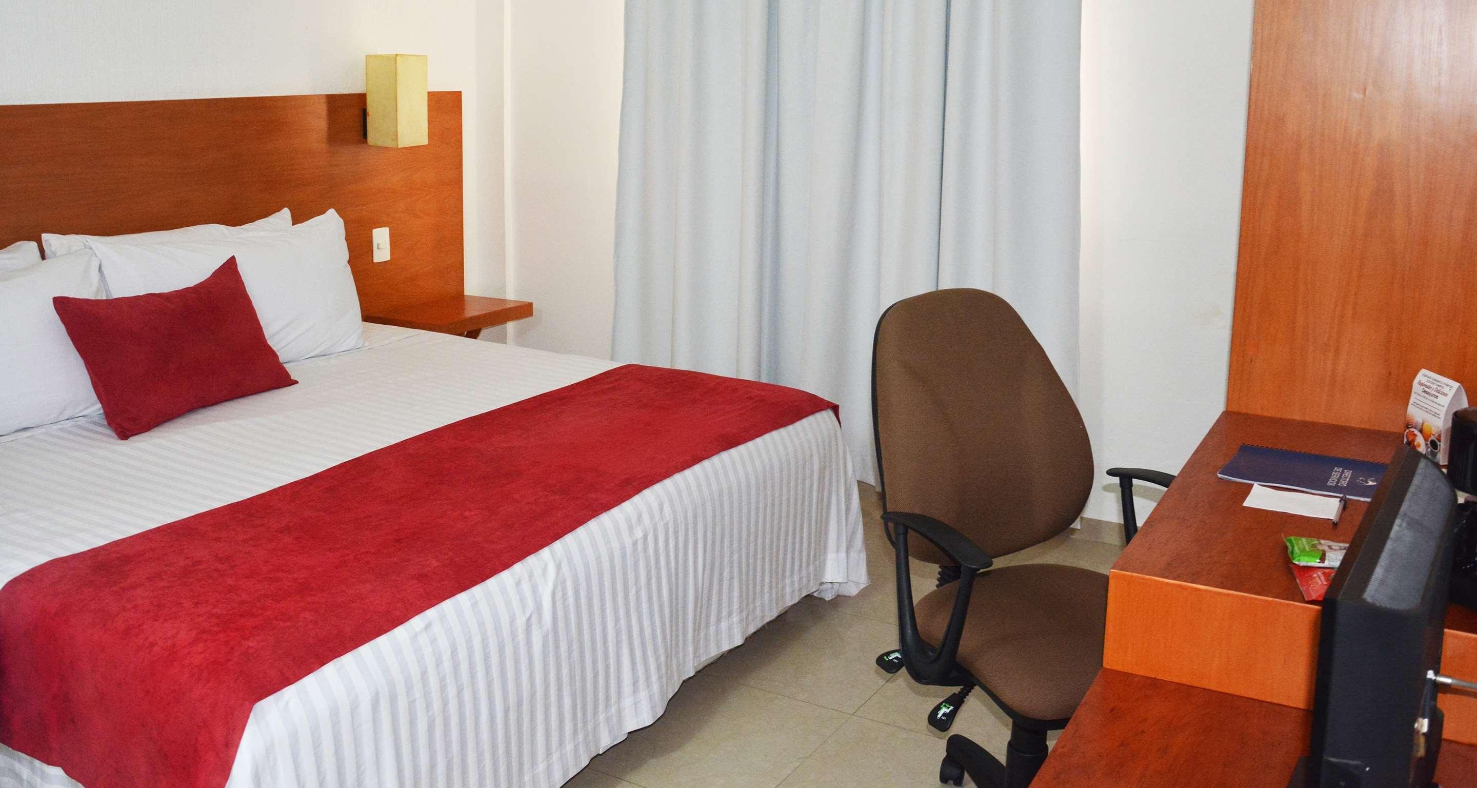 Hotel Gran Minatitlan Plaza Kültér fotó