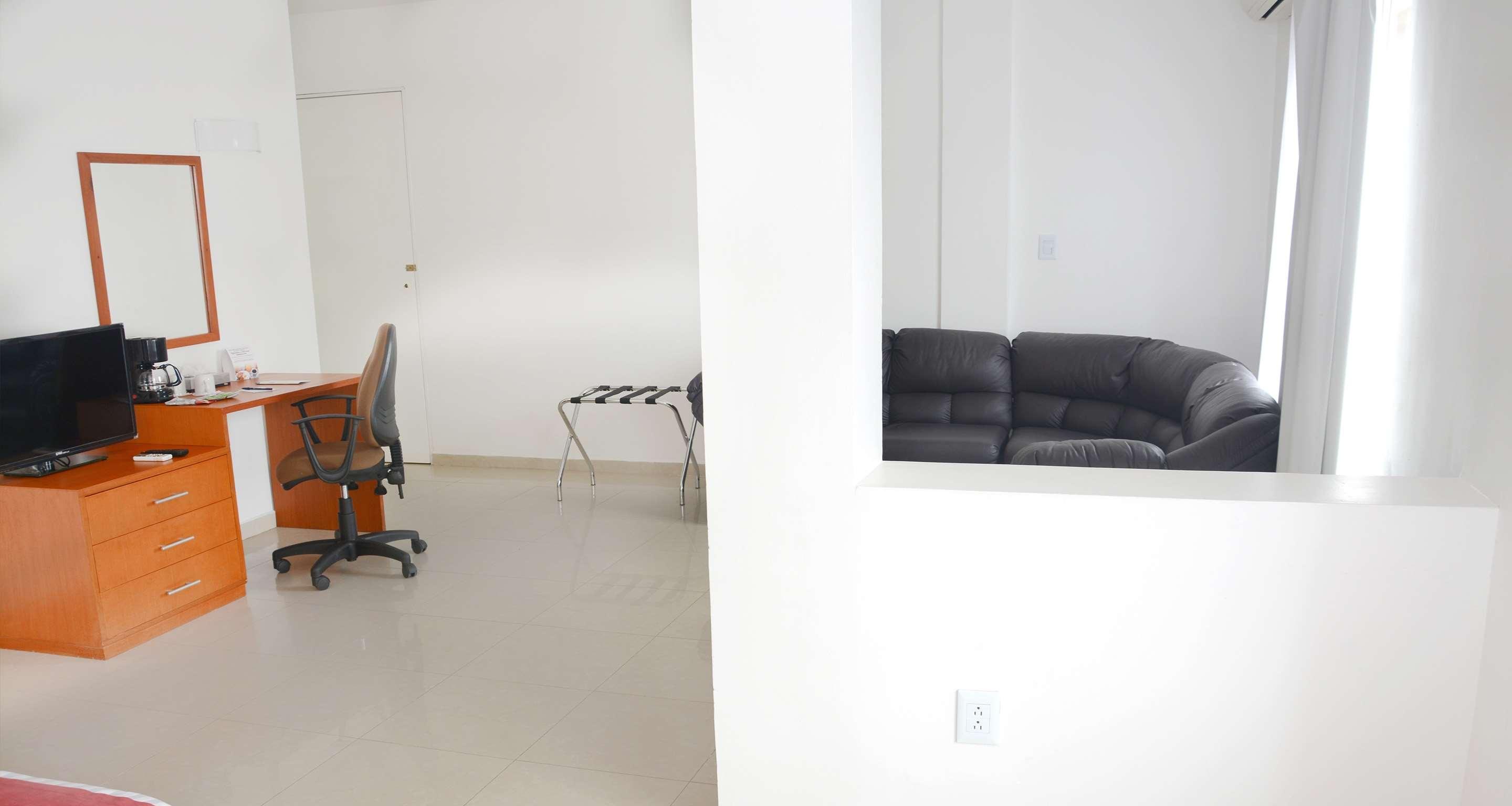 Hotel Gran Minatitlan Plaza Kültér fotó