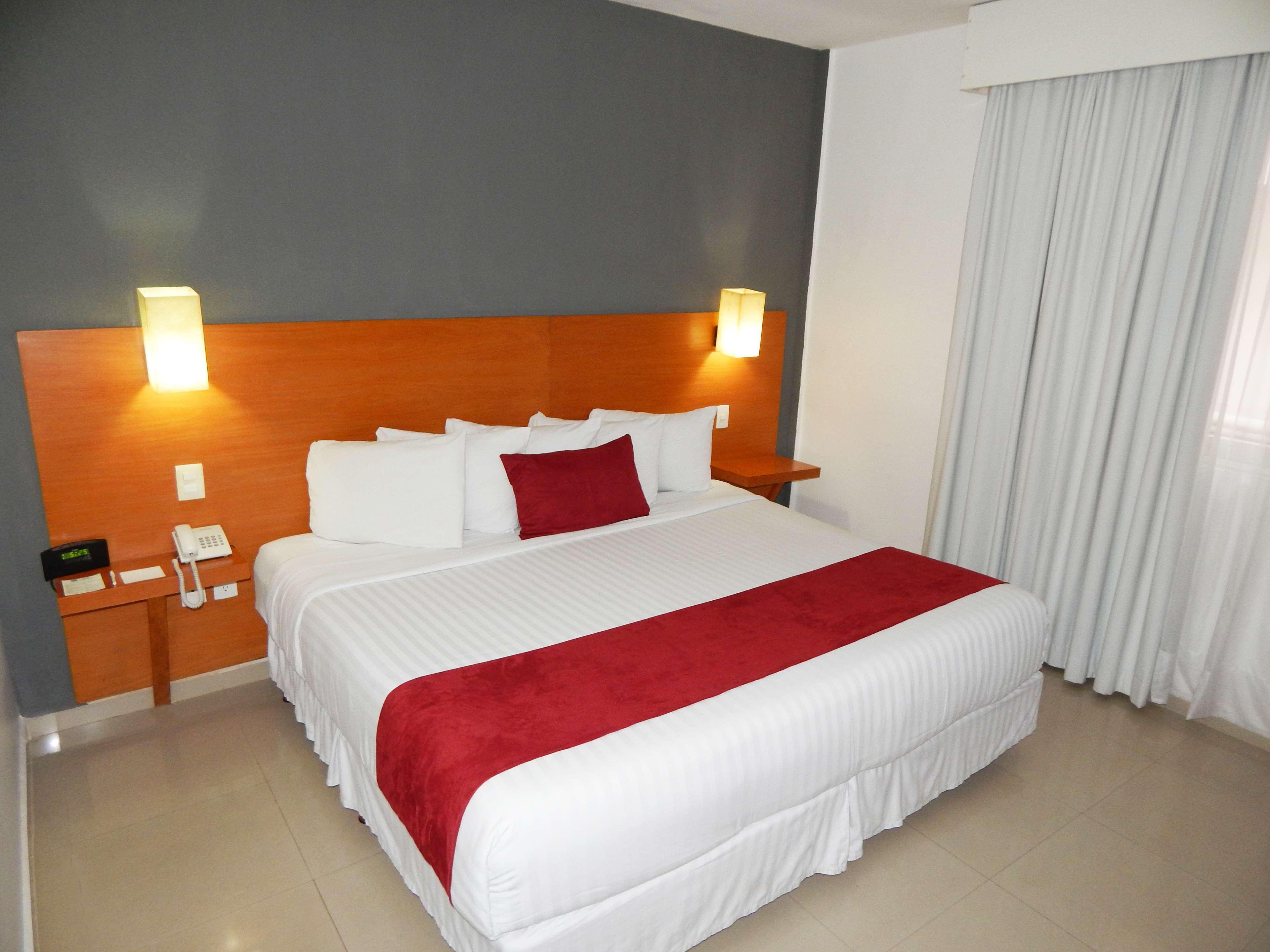 Hotel Gran Minatitlan Plaza Kültér fotó