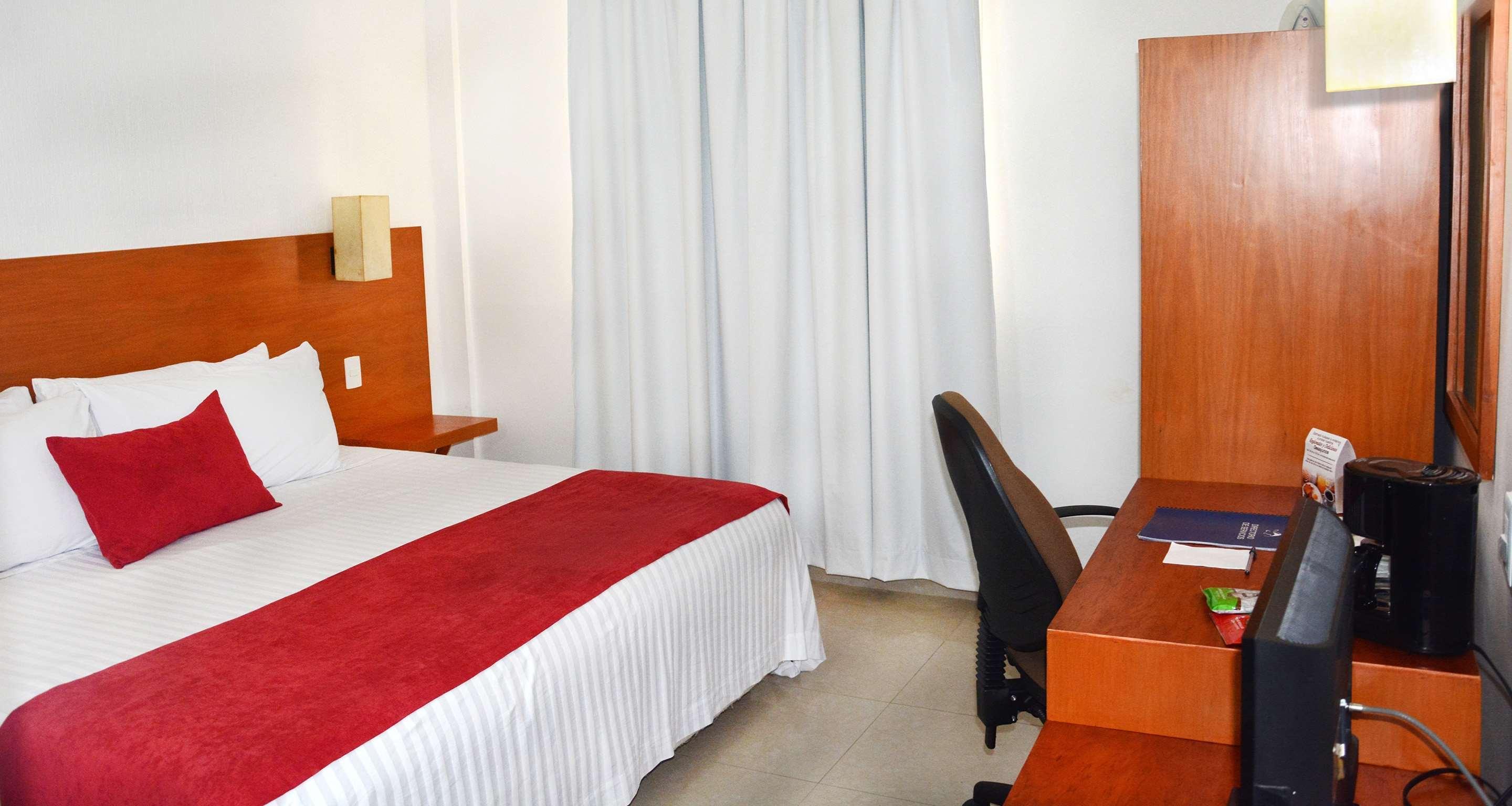 Hotel Gran Minatitlan Plaza Kültér fotó