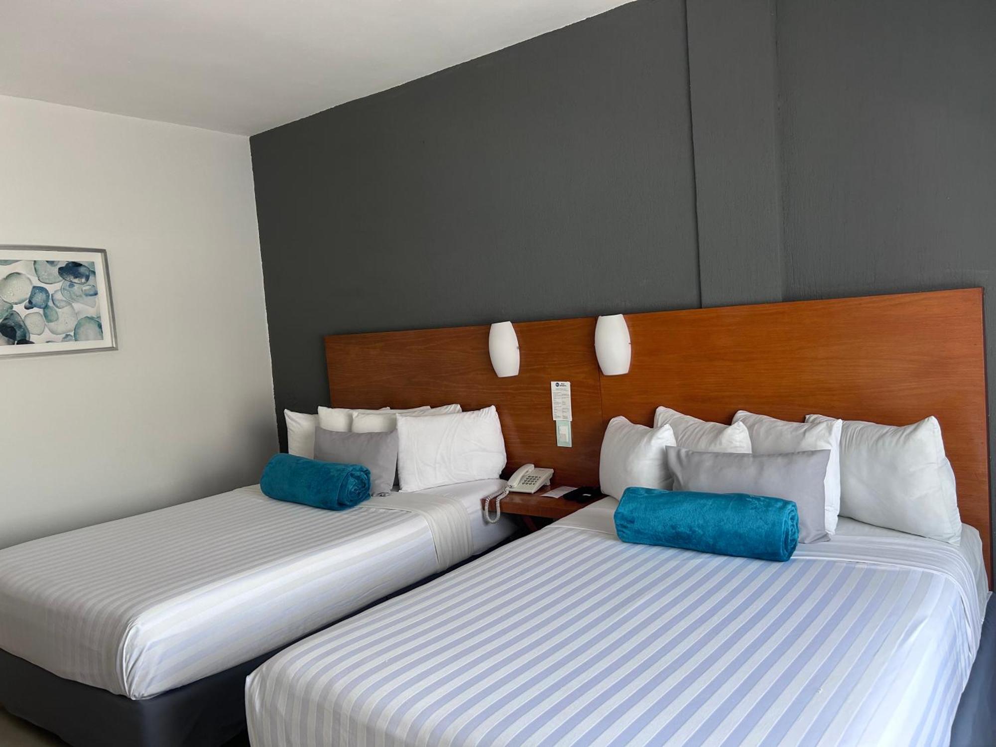 Hotel Gran Minatitlan Plaza Kültér fotó