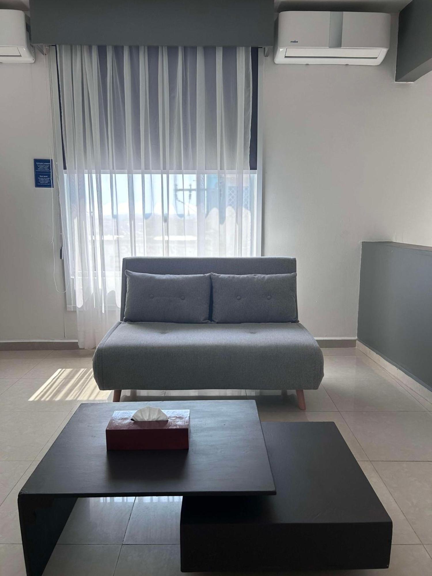 Hotel Gran Minatitlan Plaza Kültér fotó